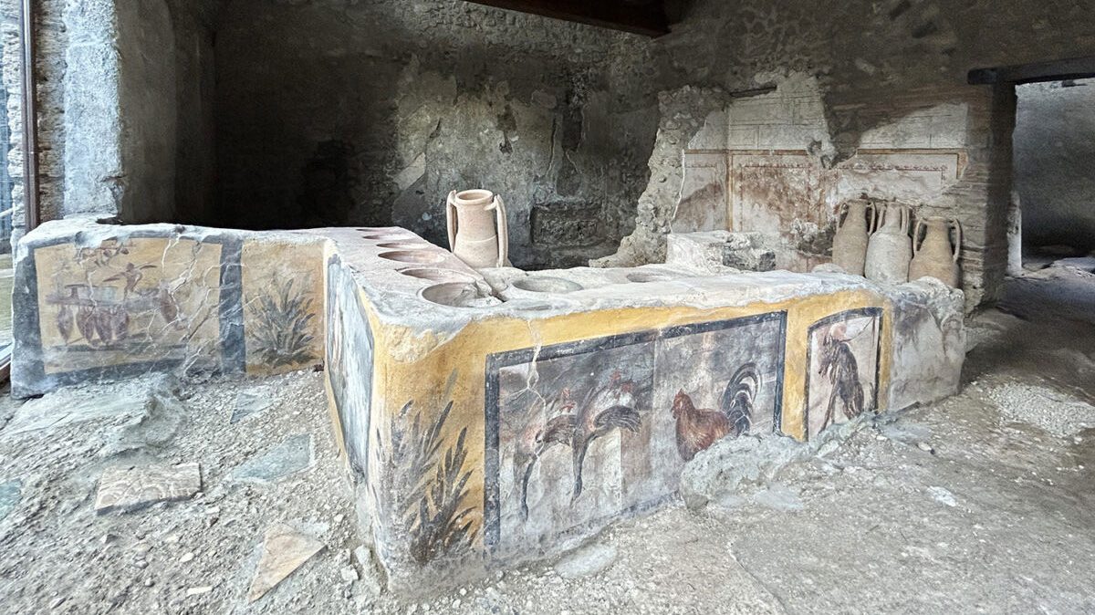 Shocking Pompeii Snack Bar Discovery Reveals Roman Life’s Real Face